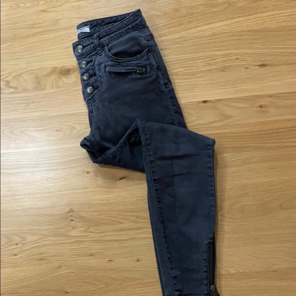 Free People Gray Jeans - 27